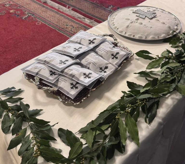 &Pi;ά&nu;&delta;&eta;&mu;&omicron; Ἀ&rho;&chi;&iota;&epsilon;&rho;&alpha;&tau;&iota;&kappa;ό &Mu;&nu;&eta;&mu;ό&sigma;&upsilon;&nu;&omicron; &tau;ῆ&sigmaf; &Kappa;&omicron;&iota;&nu;ό&tau;&eta;&tau;&omicron;&sigmaf;